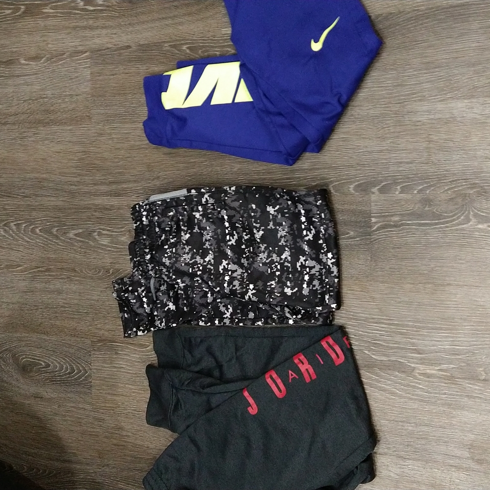 3 pairs of boys jogger pants size 10/12 Nike